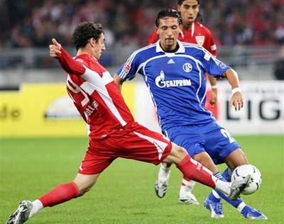 他的犀利突 他的犀利突